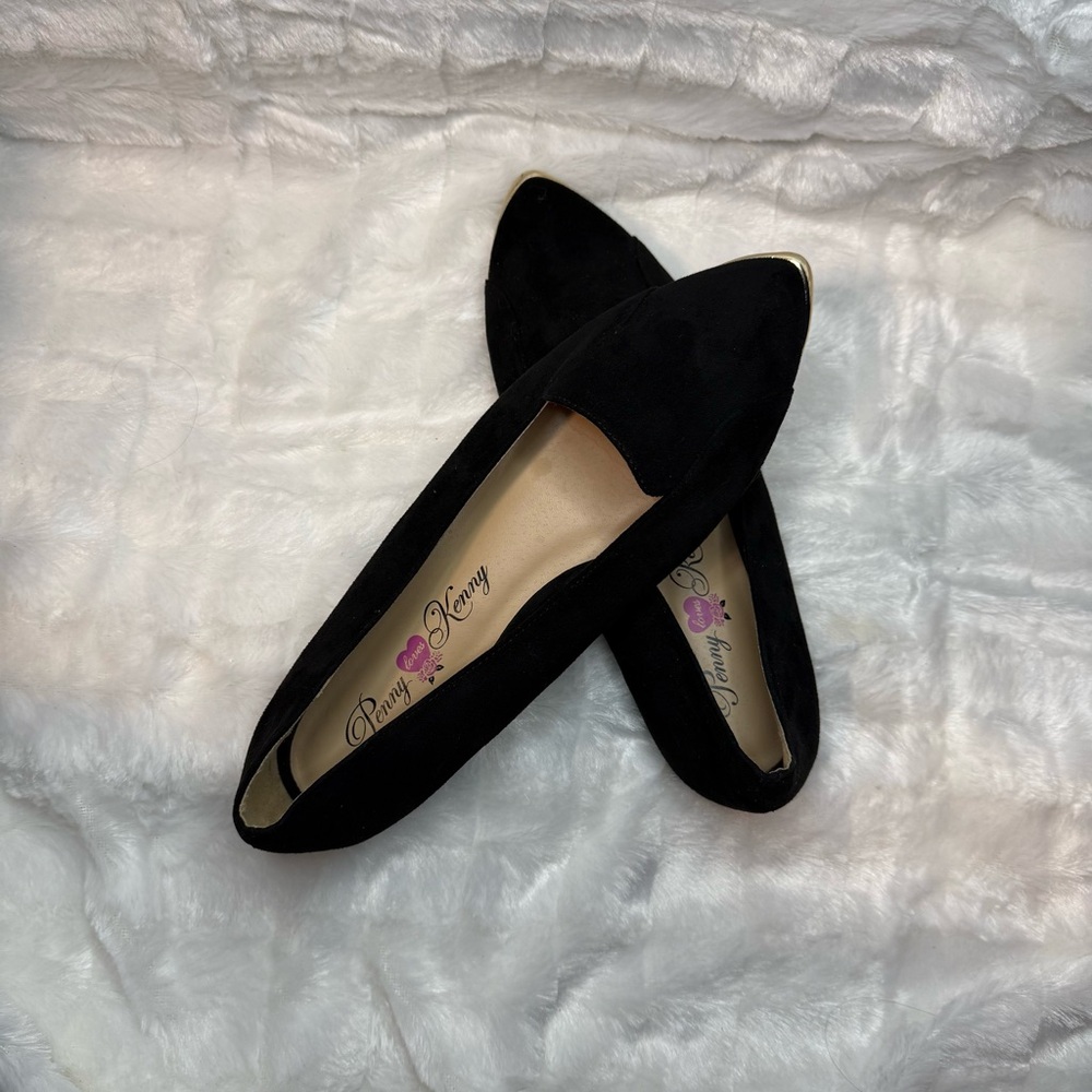 Penny Loves Kenny Black Flats with Gold Accent 10W